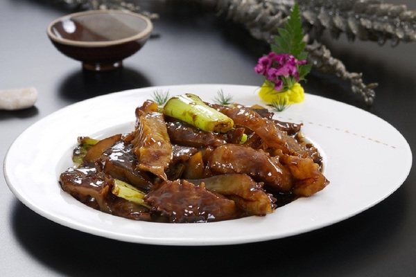 橄榄油烧乌参