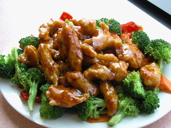 西兰花炒鸡肉
